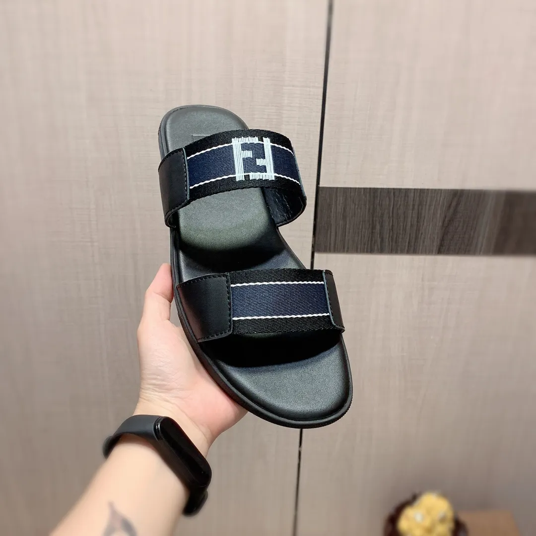Slippers: New model: Factory price: 220💰💰🎩🎩🔥🔥《 Fendi FENDI* 》Series of slippers top purchasing agent 🔍🔍Men's 2022 counters are on sale simultaneously, original imported cowhide from Italy, exquisite workmanship,), sole: (super comfortable) original sole provided by the original factory, ⚠️ The exclusive double-layer movable molded bottom is super comfortable⚠️, the real thing is more beautiful🎬The real thing is more beautiful🔍🔍original order quality, you can enter and leave the counter at will, the correct size is 38-44, you can order 45. Long-term availability 266